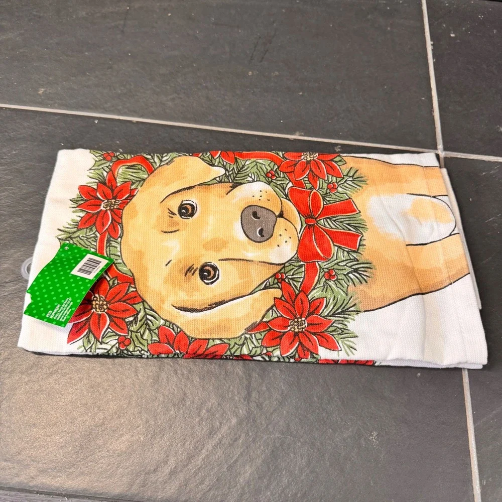 NWT Christmas‎ Dog Kitchen Towel Poinsettia Labrador Retriever Holiday Gift